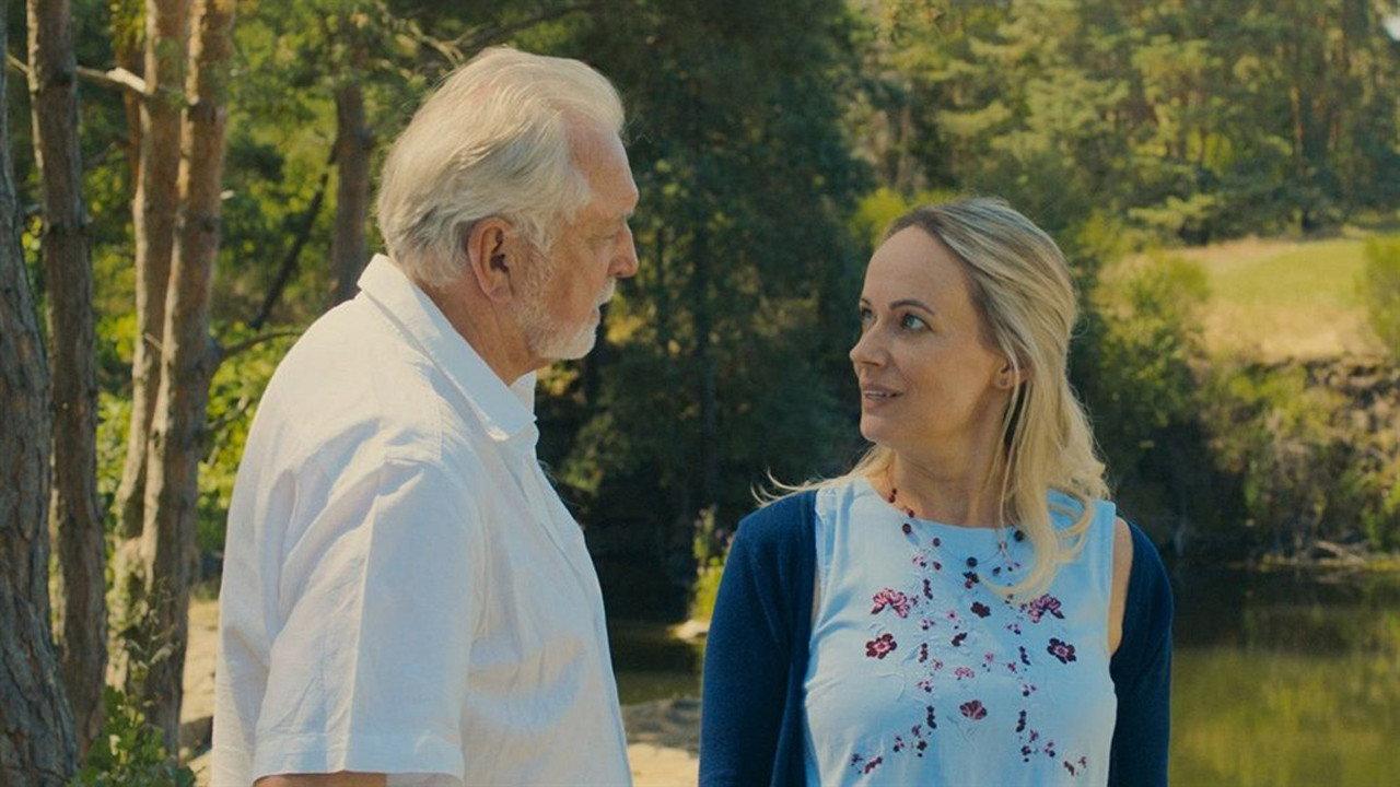 Summer with the gentleman 2019 movie scene