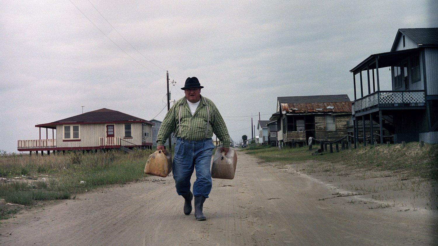 Schultze Gets the Blues 2003 movie scene