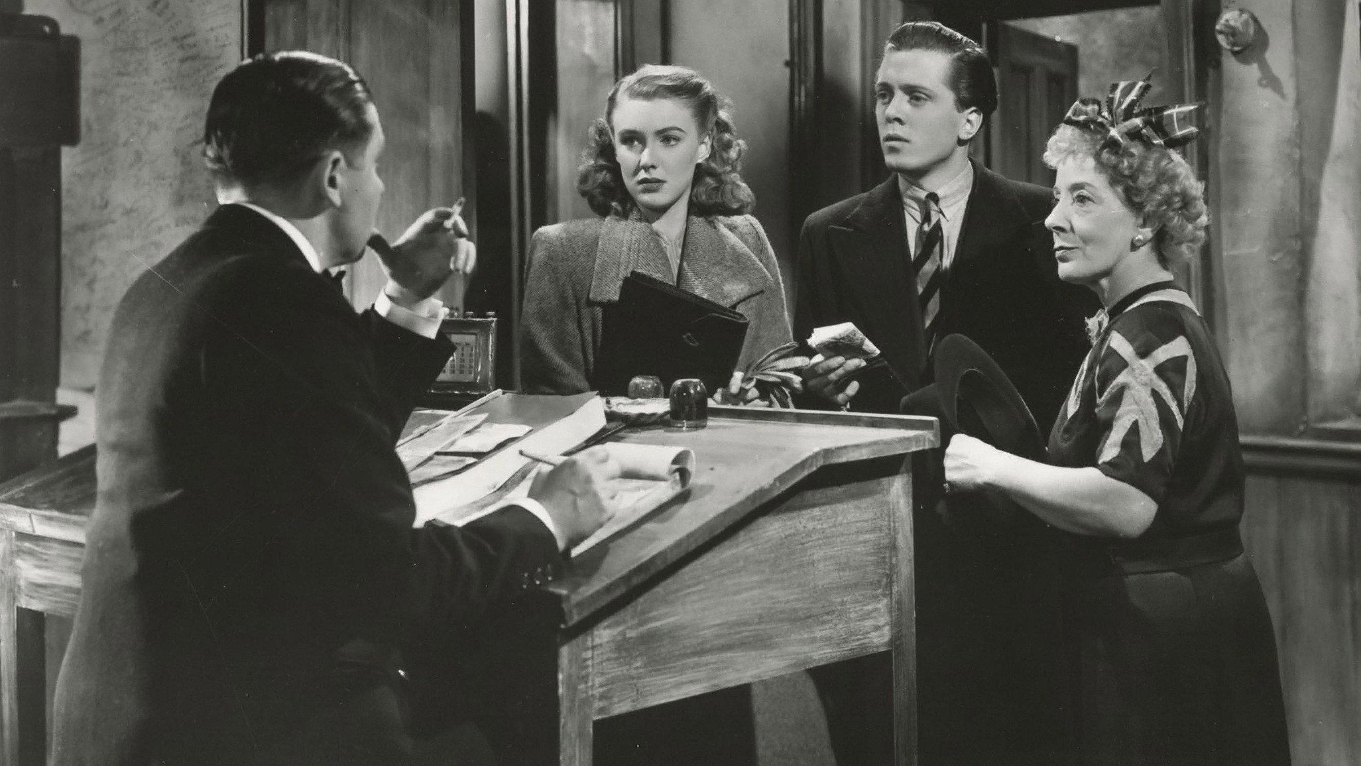 London Belongs to Me 1948 movie scene