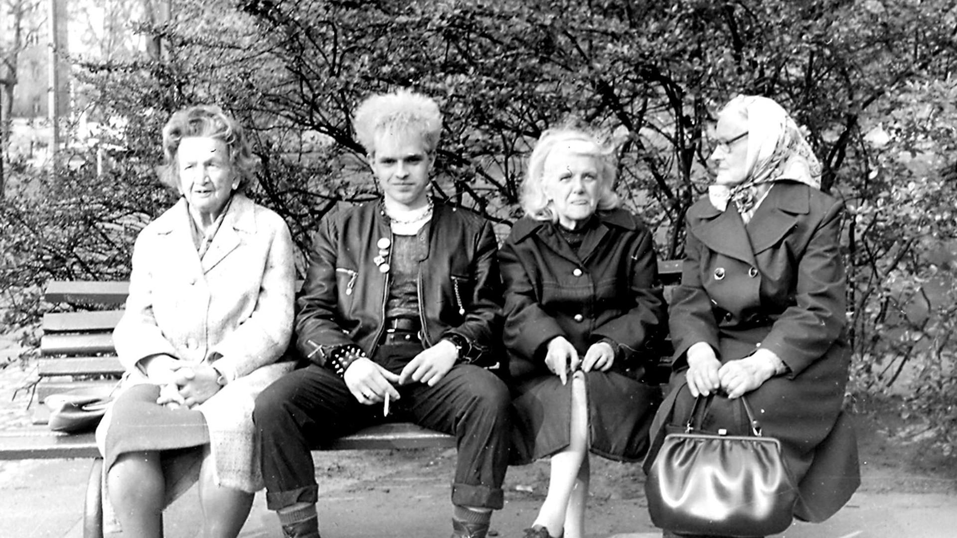 OstPunk! Too much Future 2006 movie scene