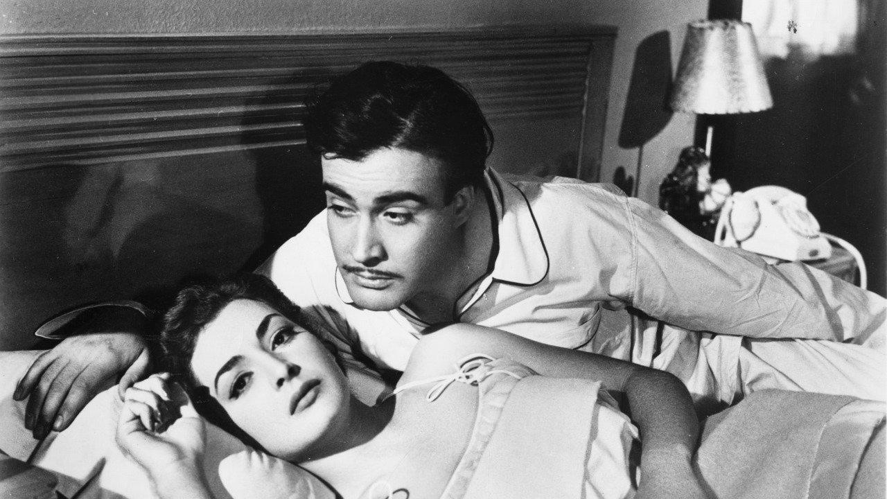 Vanilla, Bronze and to Die 1957 movie scene