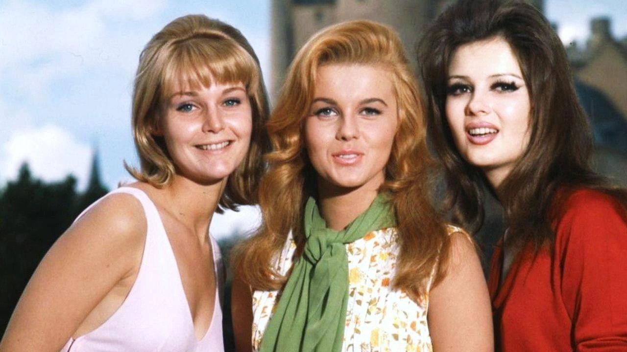 The Pleasure Seekers 1964 movie scene