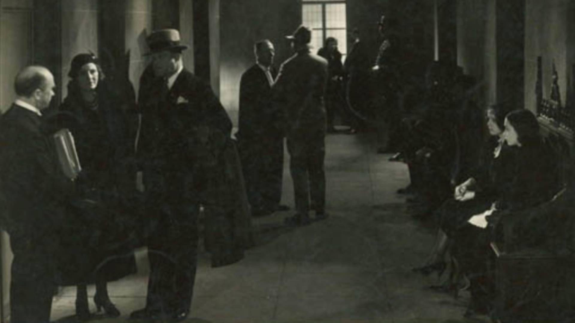 Le crime du chemin rouge 1933 movie scene