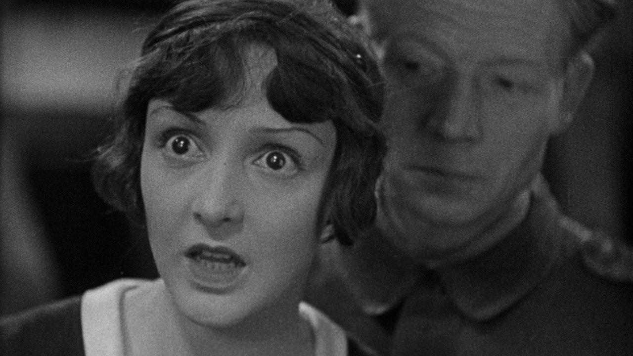 Westfront 1918 1930 movie scene