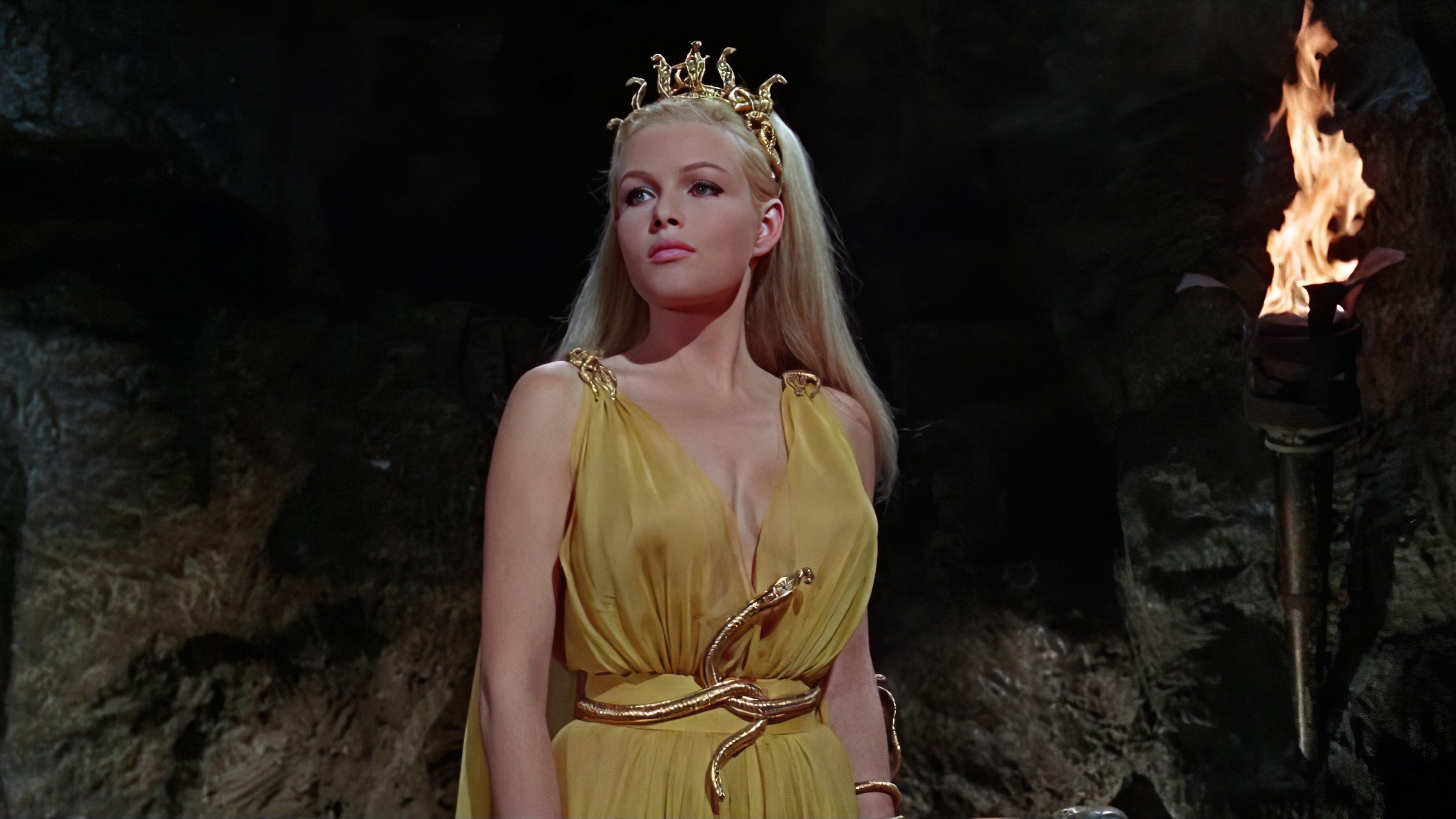 The Vengeance of She 1968 movie scene
