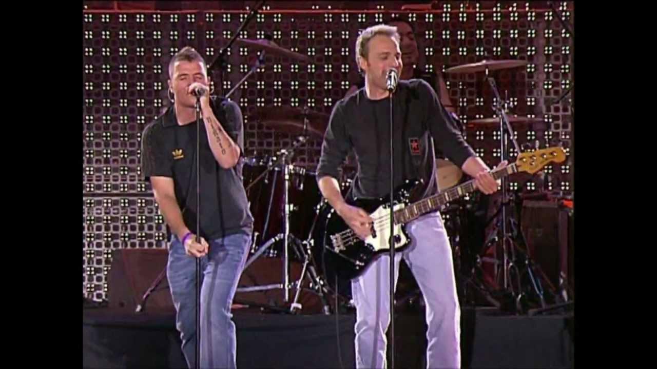 Hombres G & El Canto del Loco - Estadio Vicente Calderon 2005 2005 movie scene