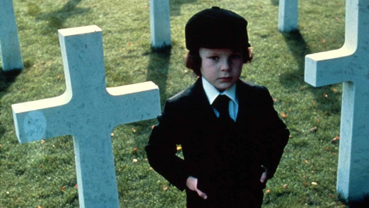 The Curse of 'The Omen' 2005 movie scene
