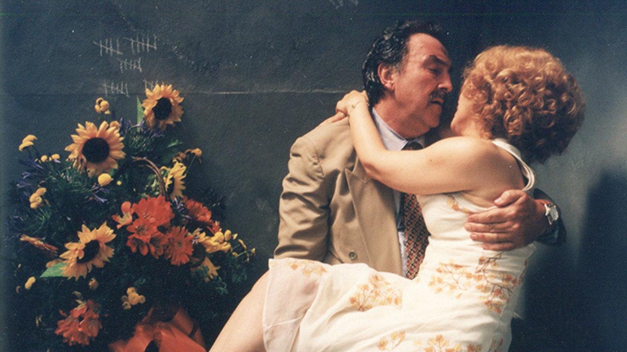 Esmeralda Comes by Night 1997 movie scene