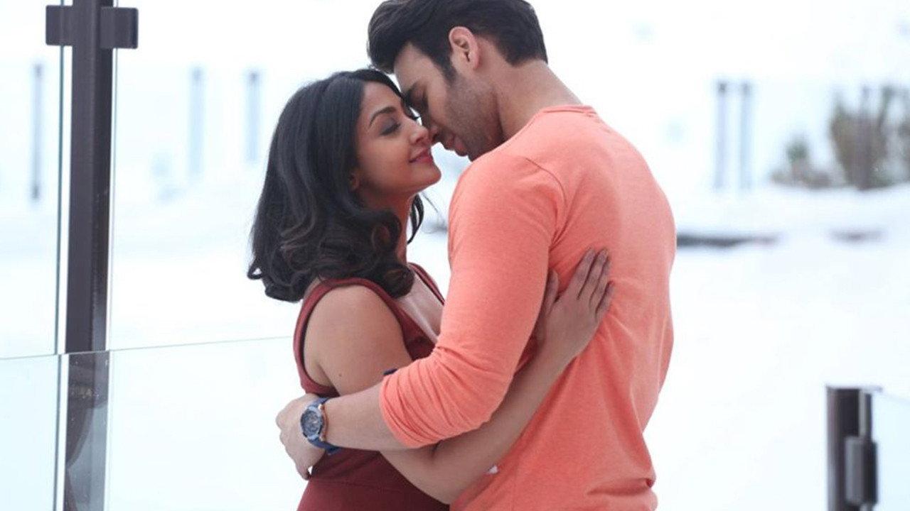 Main Zaroor Aaunga 2019 movie scene