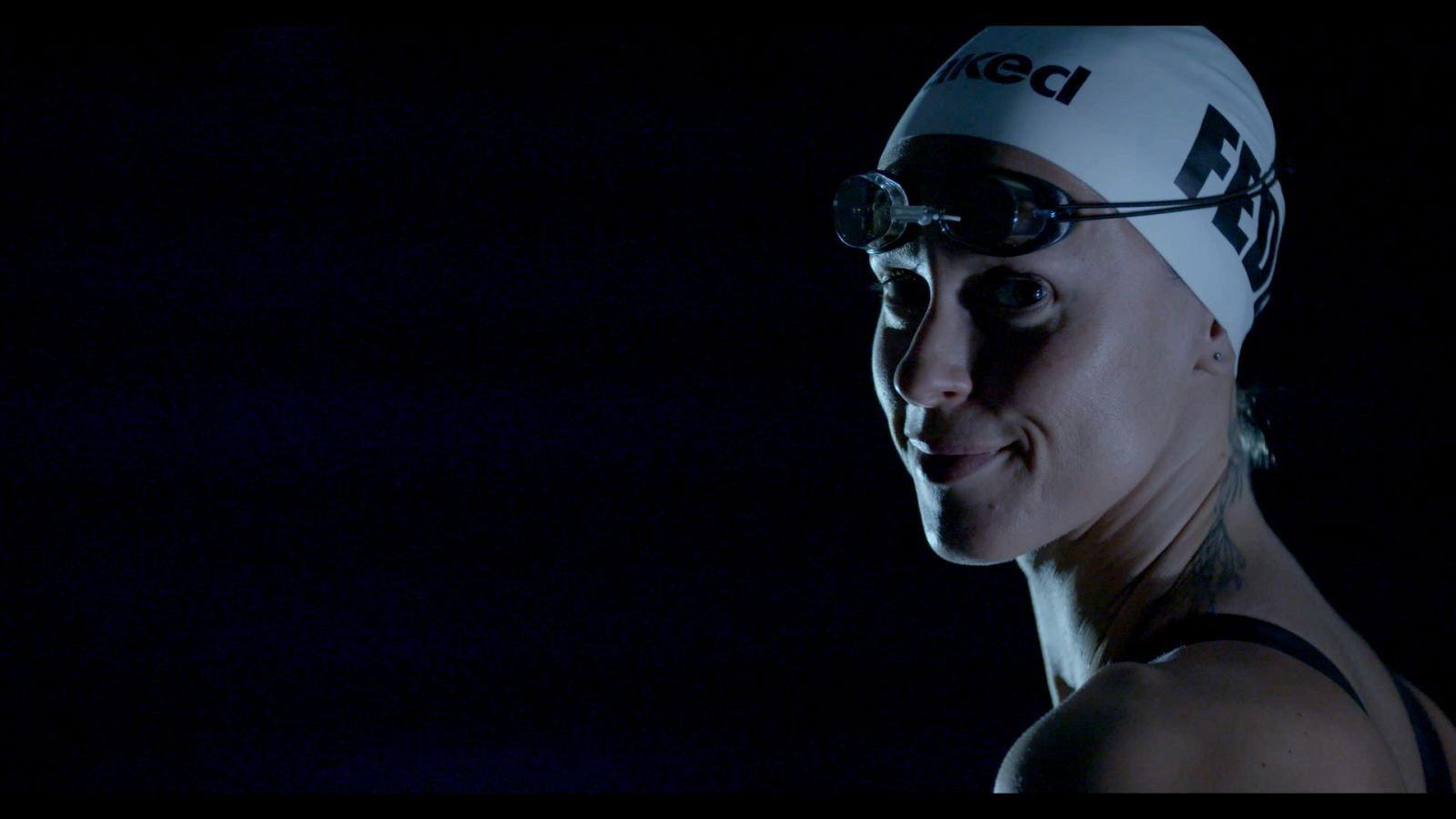 Federica Pellegrini - Underwater 2022 movie scene