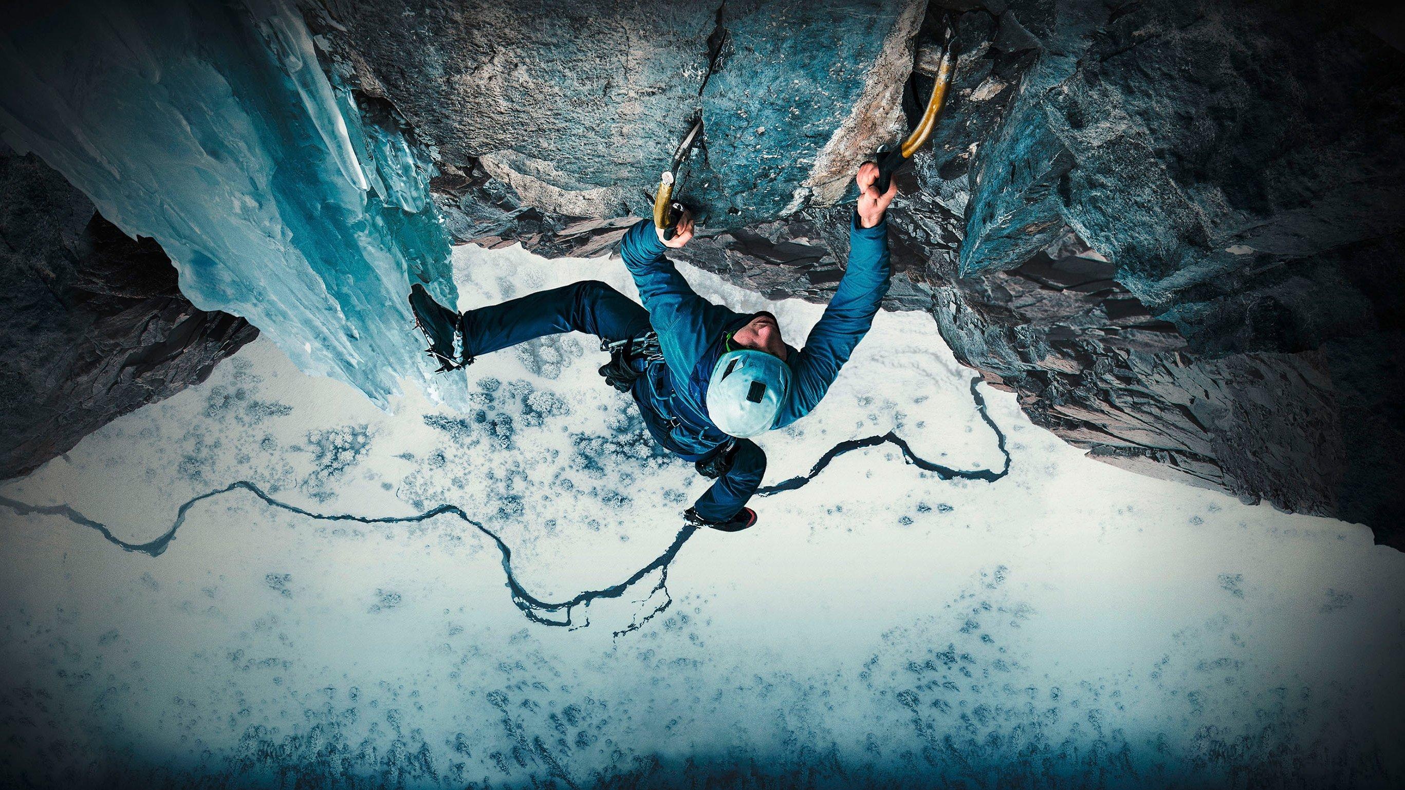 The Alpinist 2021 movie scene