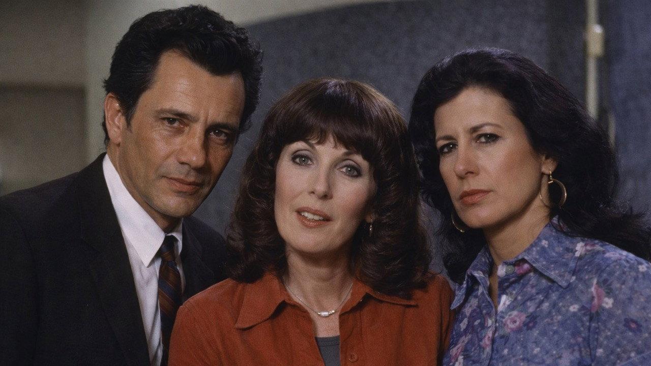 El viaje 1977 movie scene