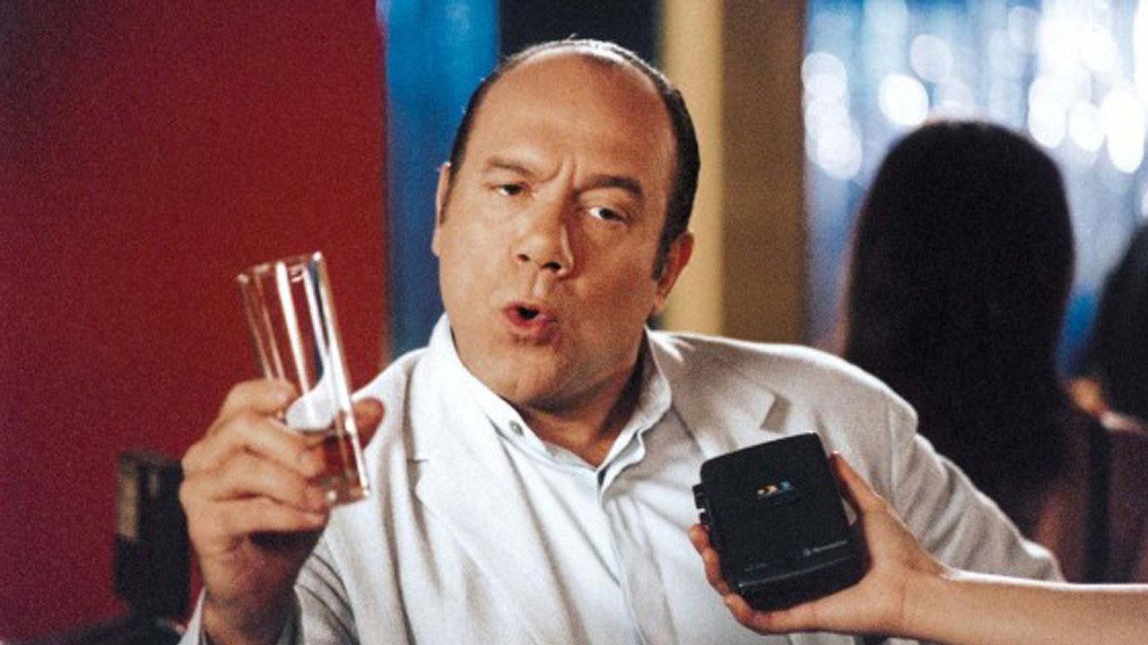 C'era un cinese in coma 2000 movie scene
