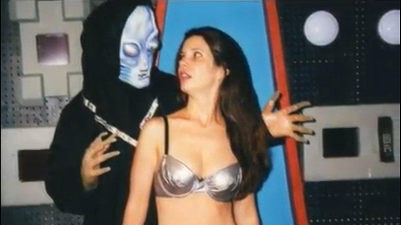 Alien Autopsy 2020 movie scene