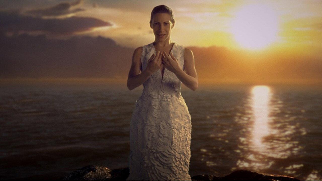 La Voz 2010 movie scene