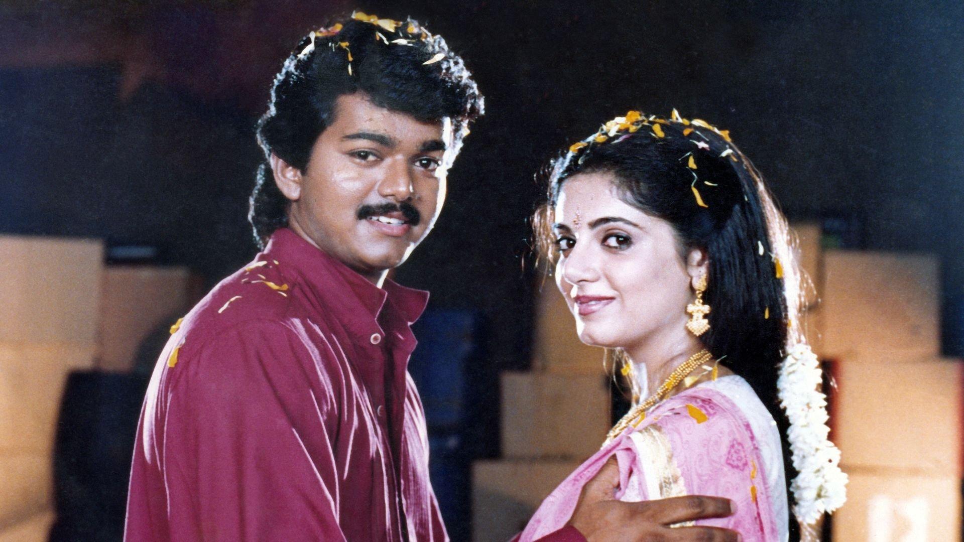 Kaalamellam Kaathiruppen 1997 movie scene