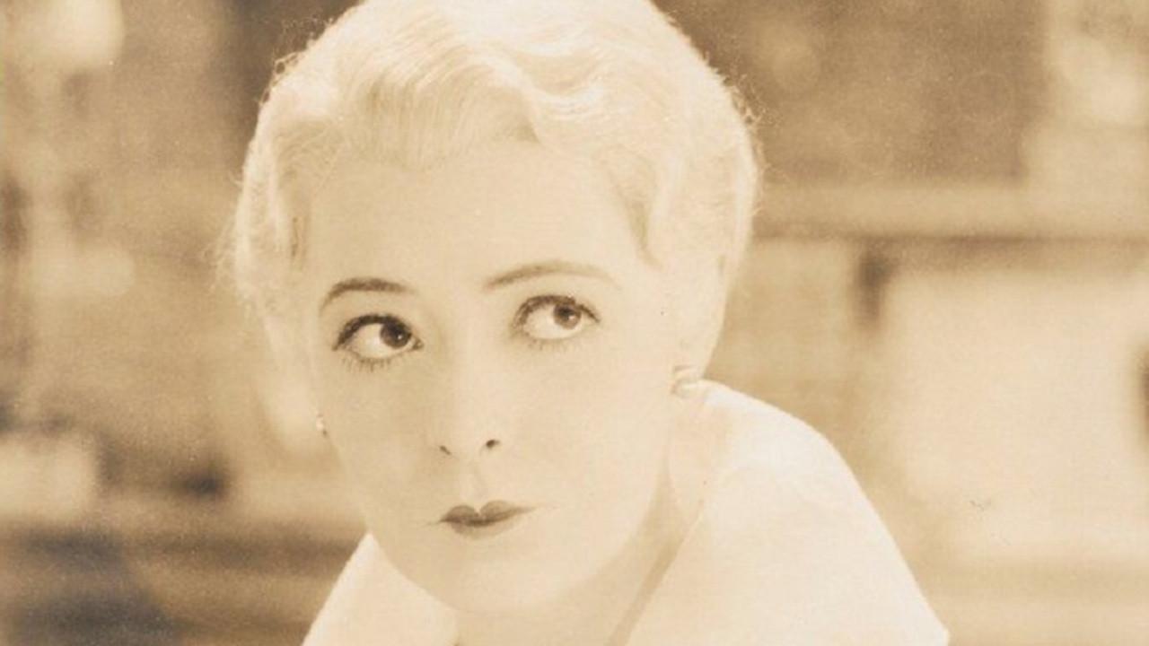 The Satin Woman 1927 movie scene