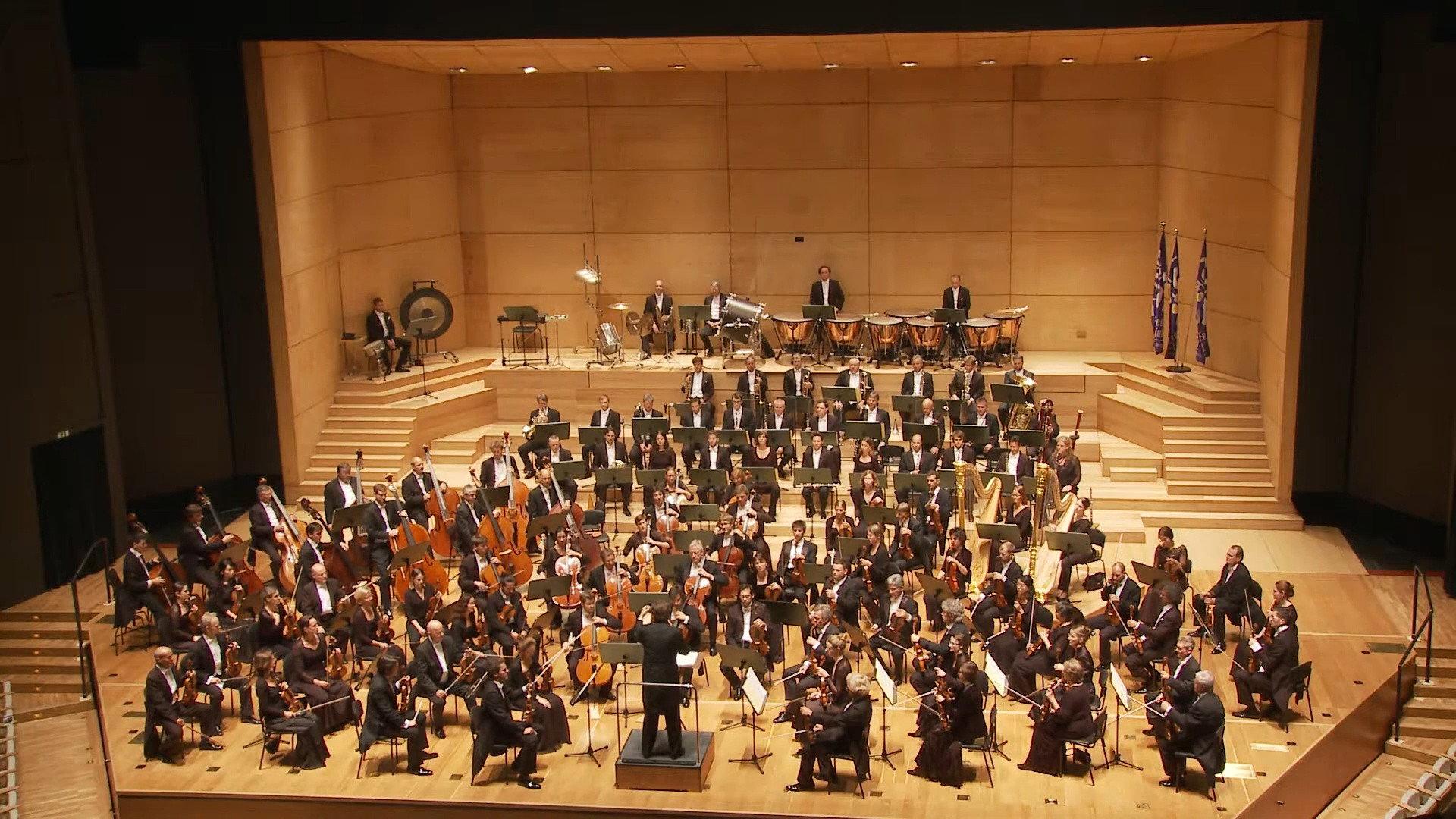 Gustav Mahler - Symphony No. 6 (Gewandhaus Orchestra Leipzig, Riccardo Chailly) 2012 movie scene