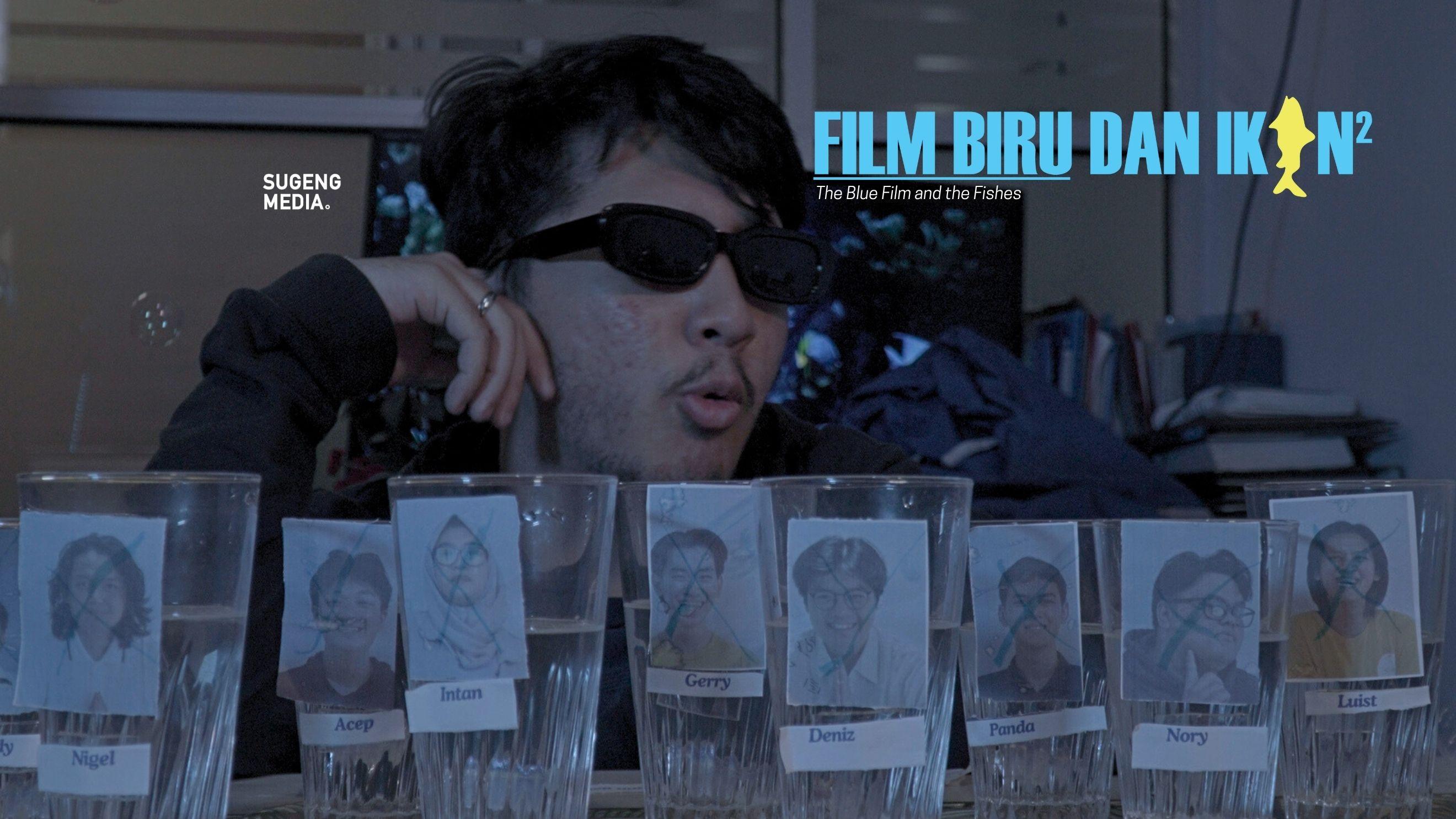 BLUE FILM AND THE FISHES 2025 movie scene
