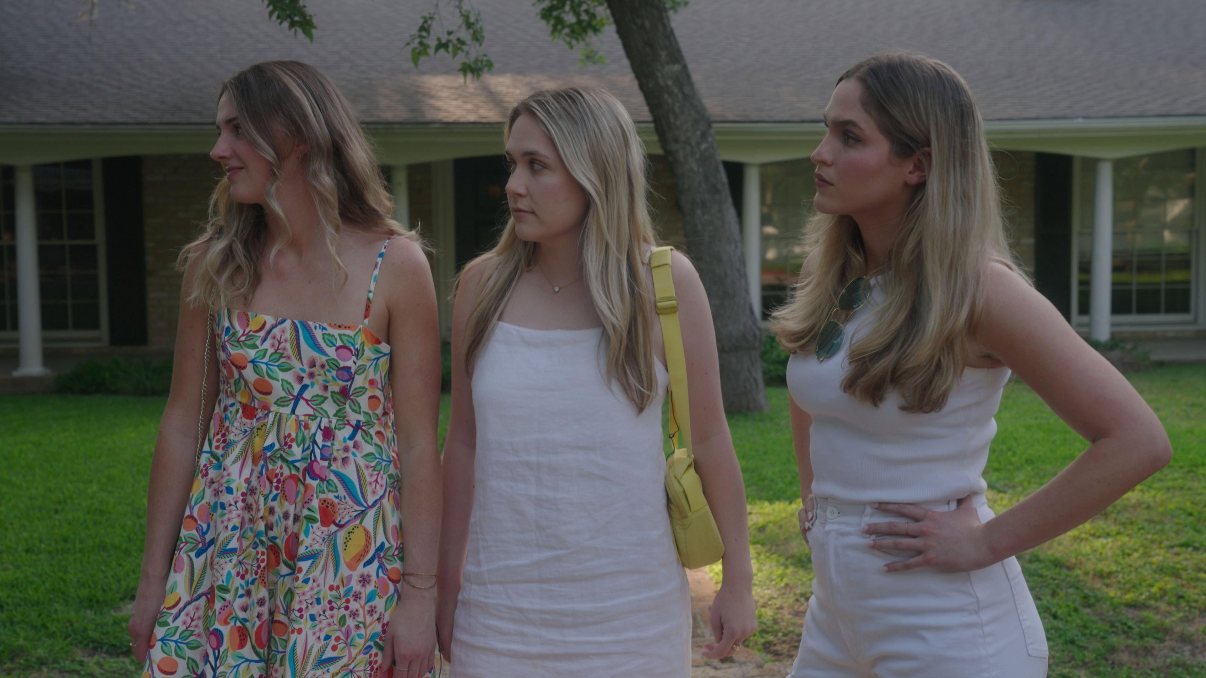 Peach Pits 2024 movie scene