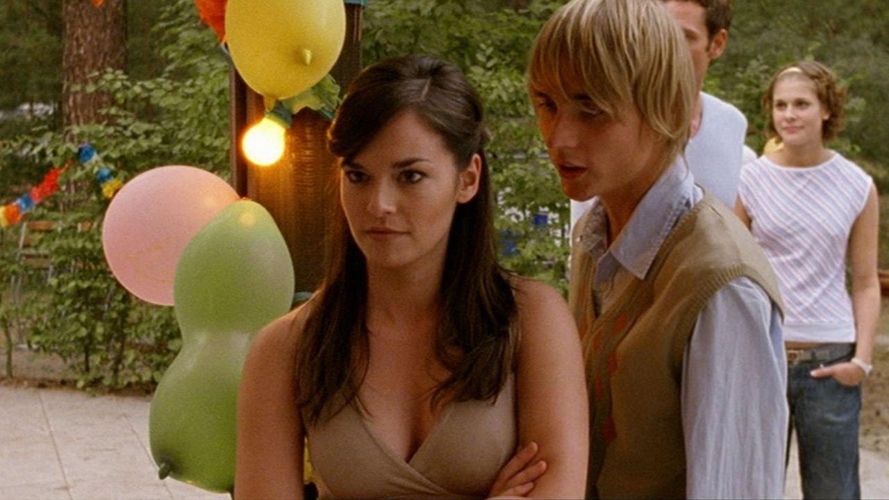 Barefoot to the Neck 2009 movie scene