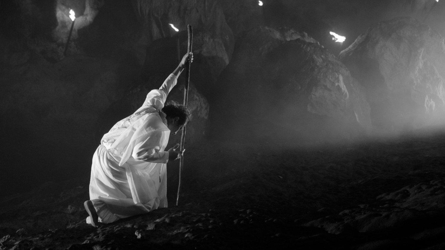 A Lullaby to the Sorrowful Mystery 2016 movie scene