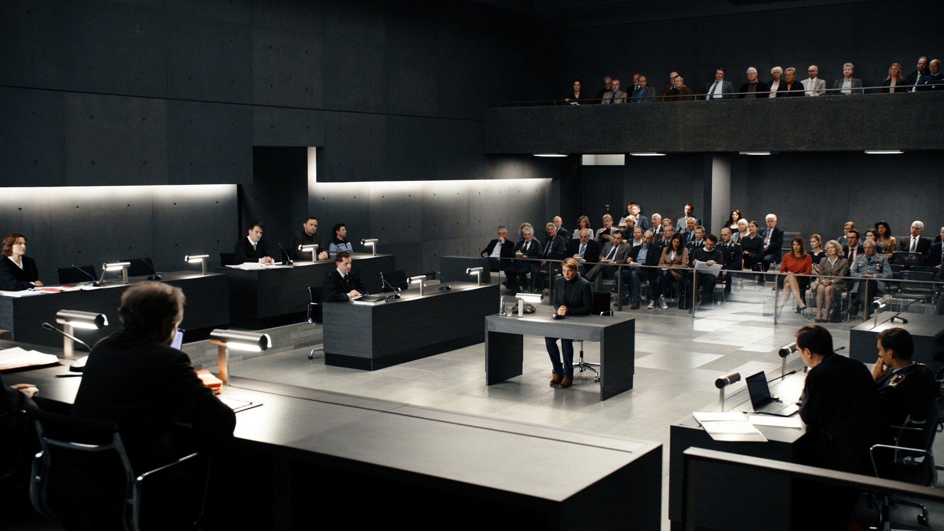 The Verdict 2016 movie scene