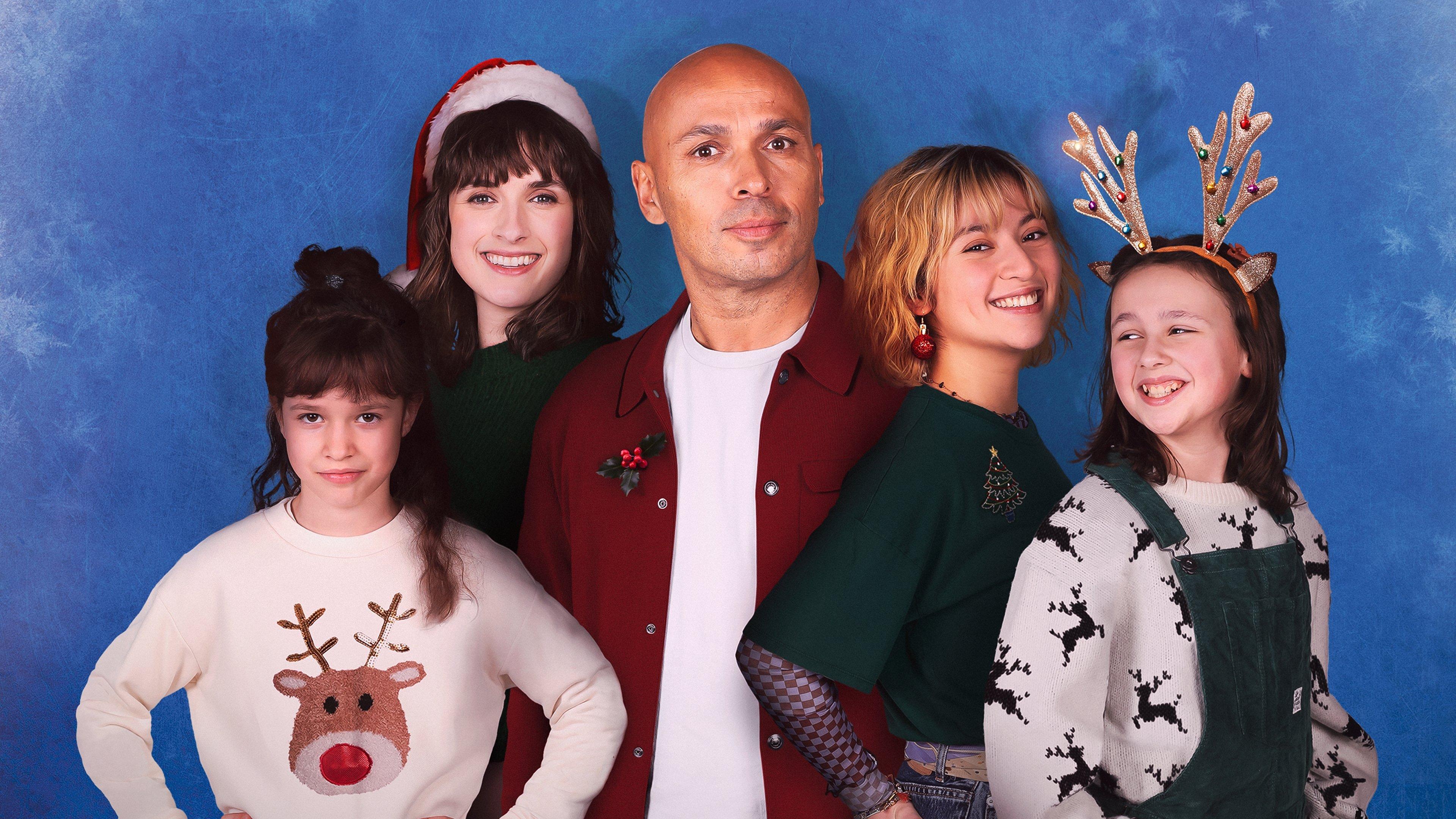 Weekend Family Christmas Special 2022 movie scene
