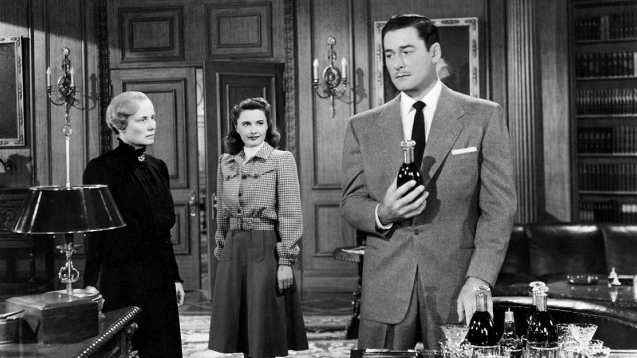 Cry Wolf 1947 movie scene