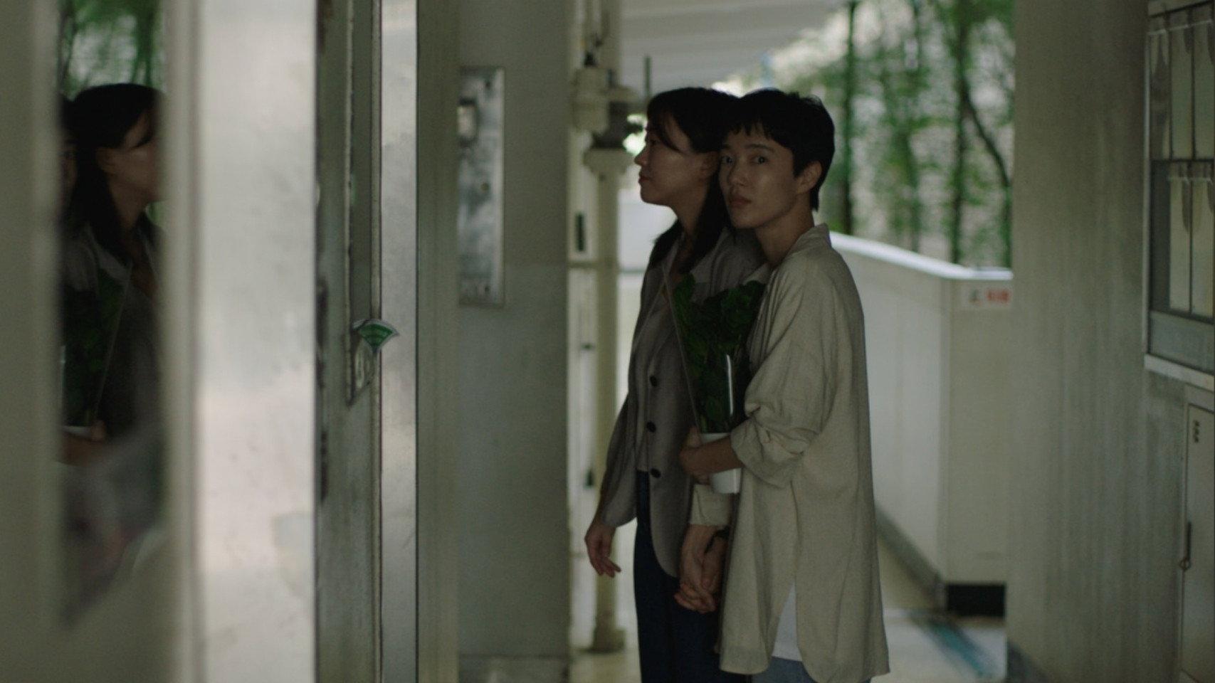 Lucky, Apartment 2024 movie scene