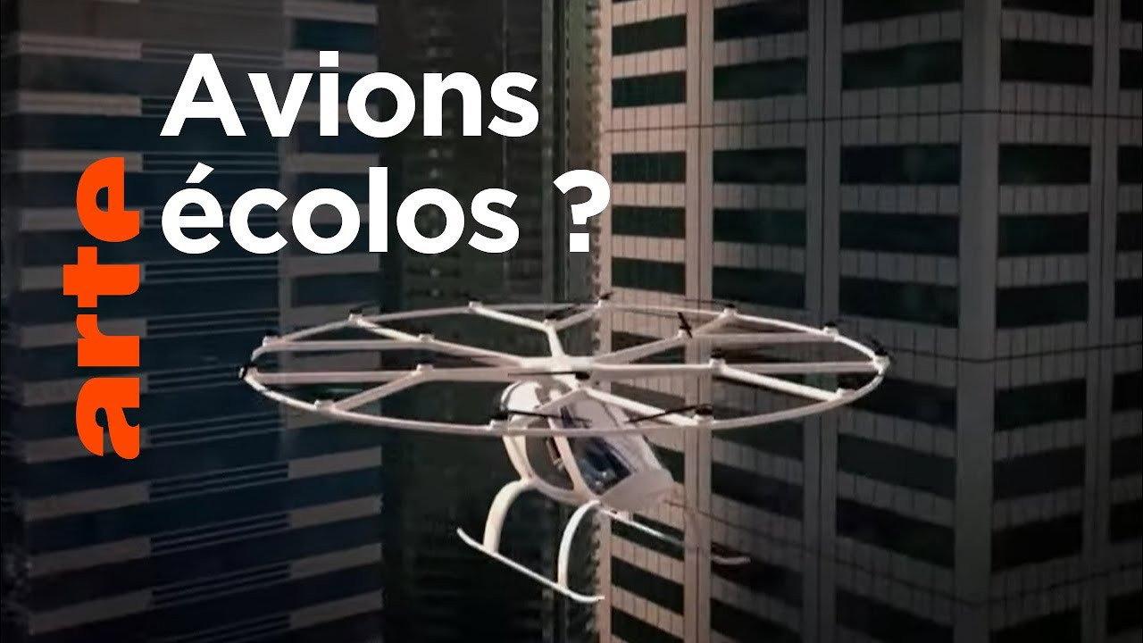 L'avion du futur 2020 movie scene