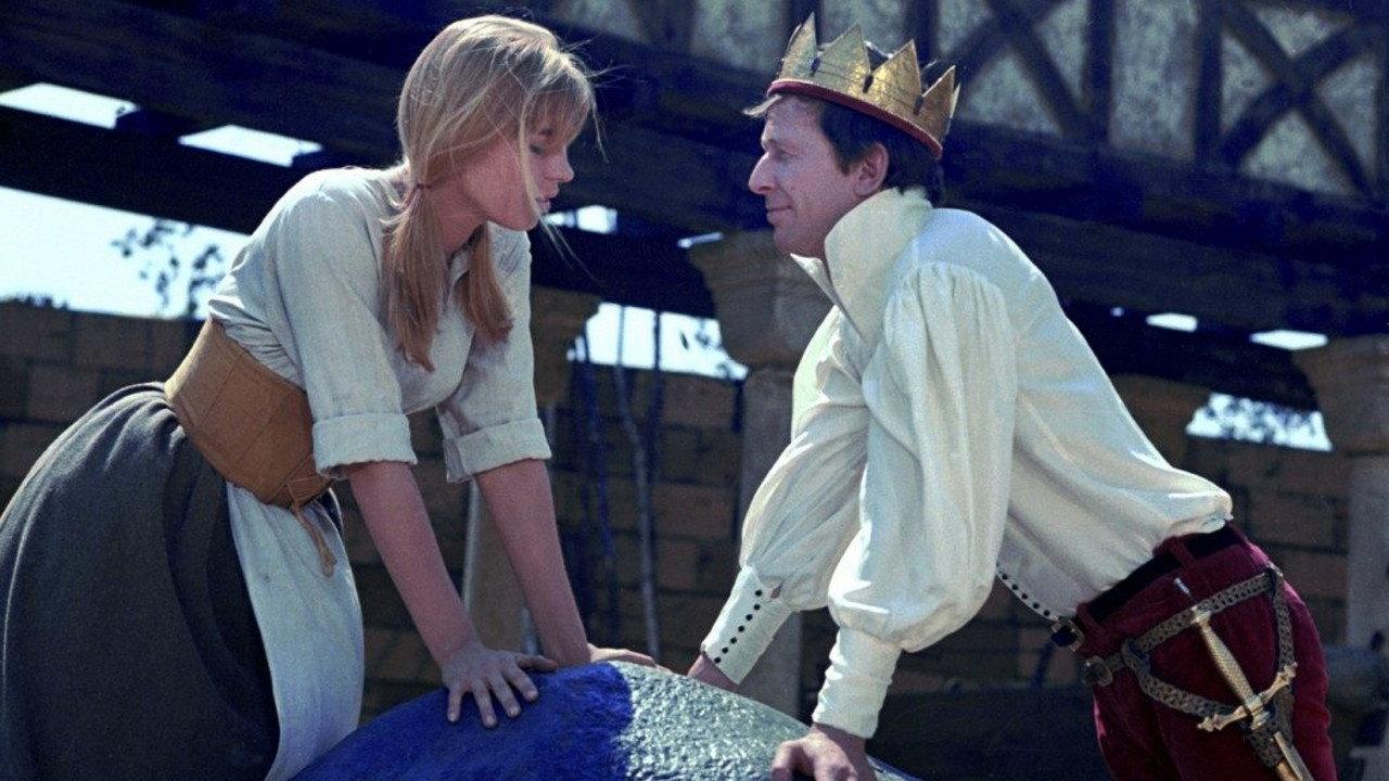 The Farmer's Clever Daughter 1969 movie scene