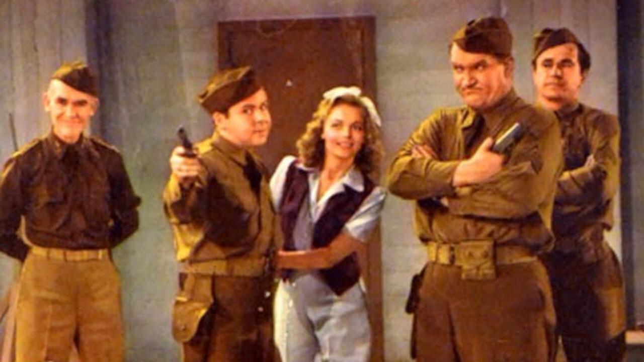 Hay Foot 1942 movie scene