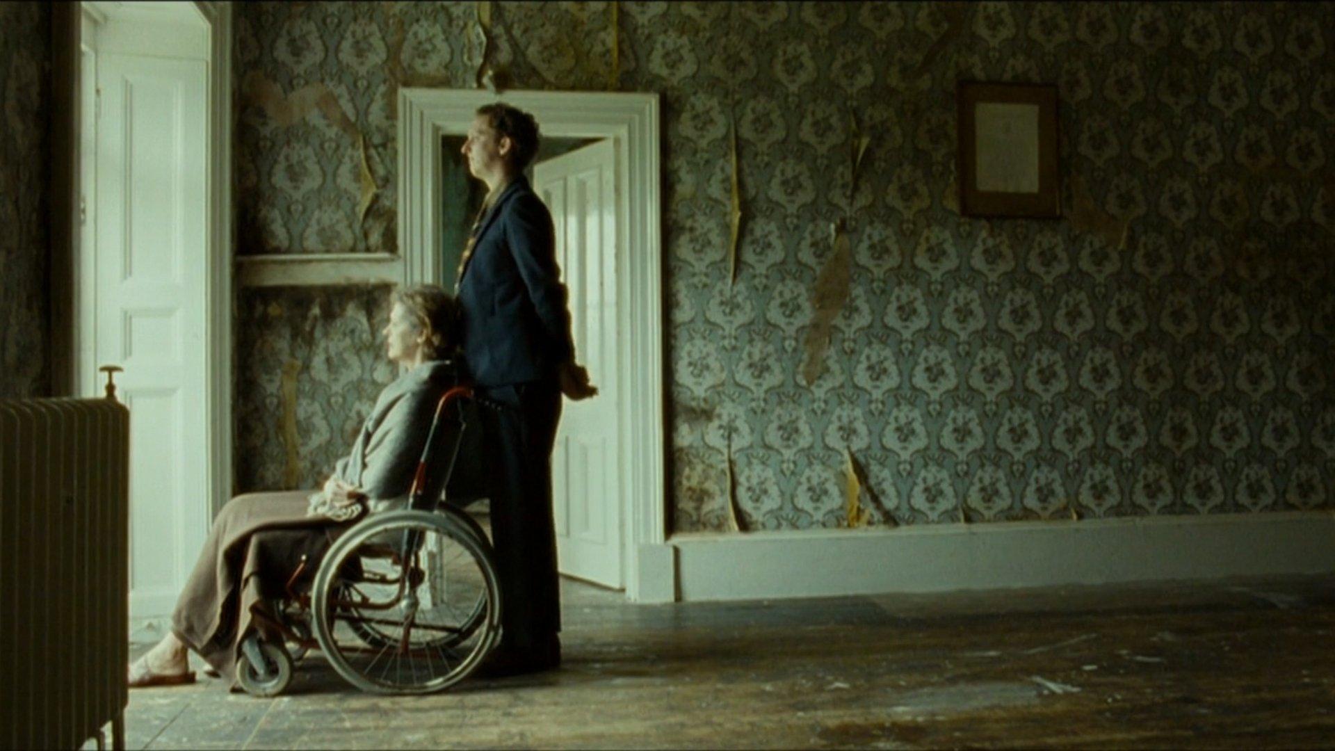 The Living and the Dead 2006 movie scene