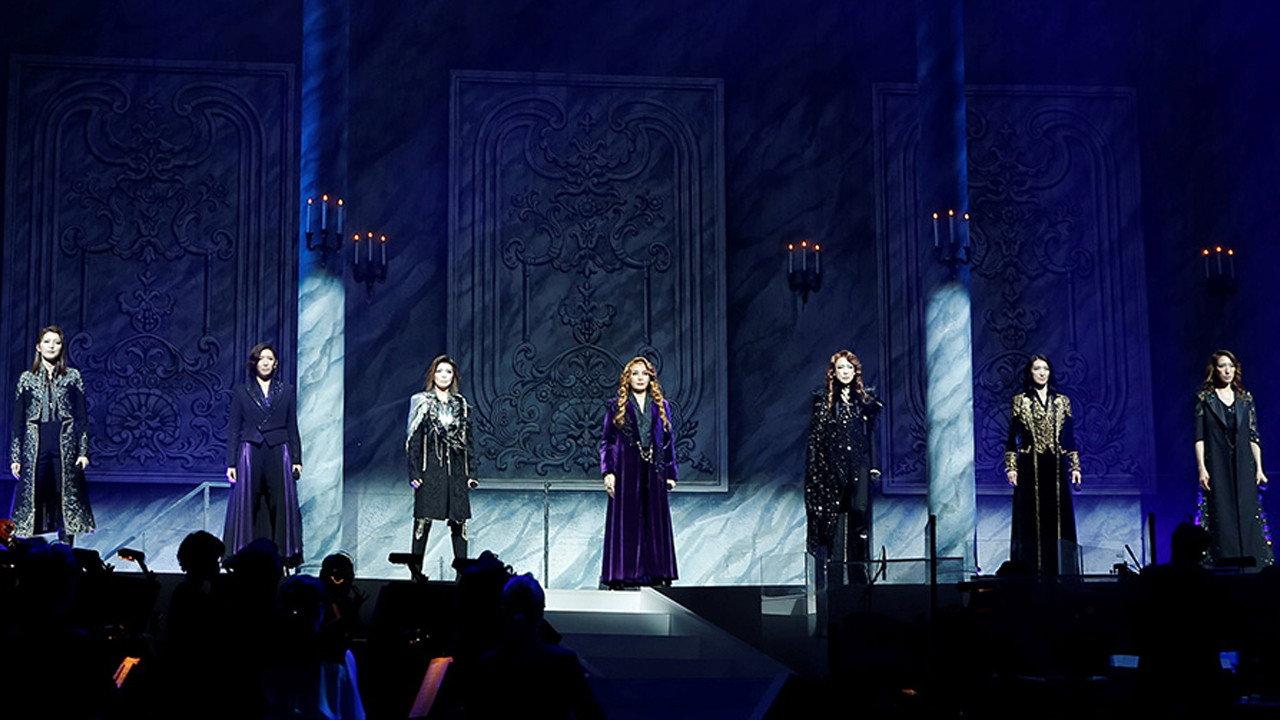 Takarazuka Elisabeth 25th Anniversary Special Gala Concert (25th Anniversary Version) 2021 movie scene