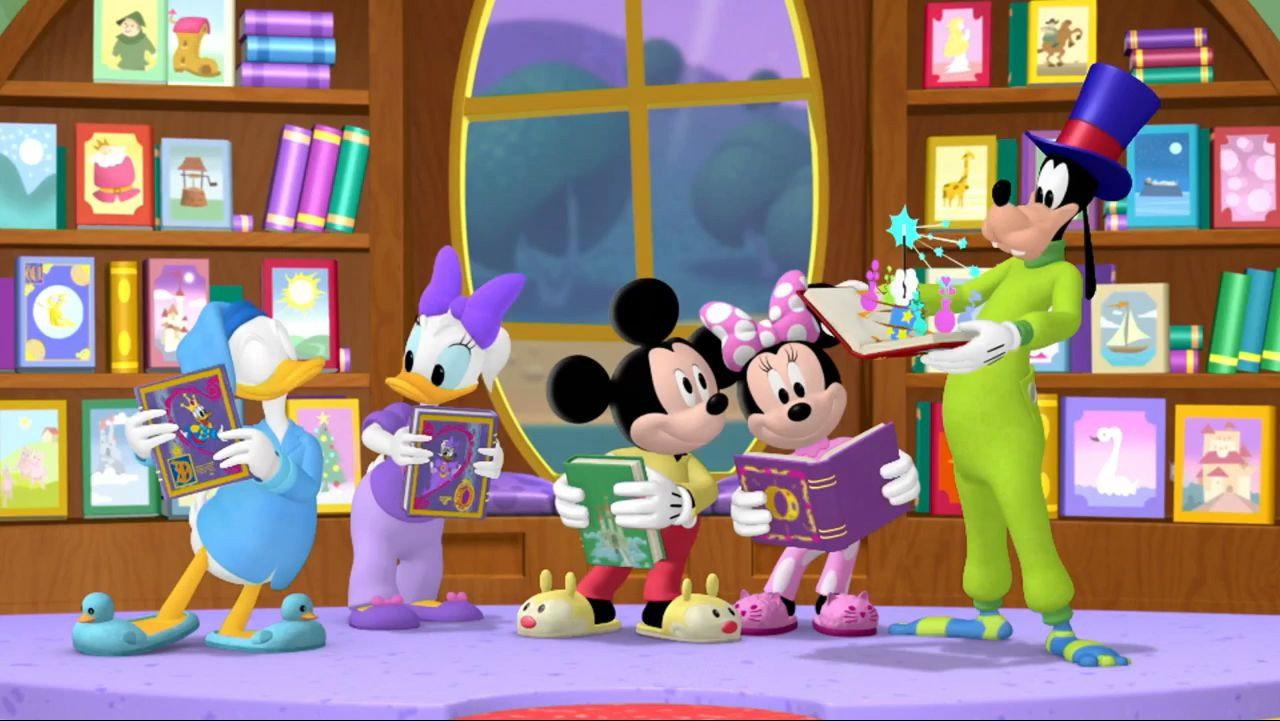 Mickey Mouse Clubhouse: A Goofy Fairy Tale 2016 movie scene