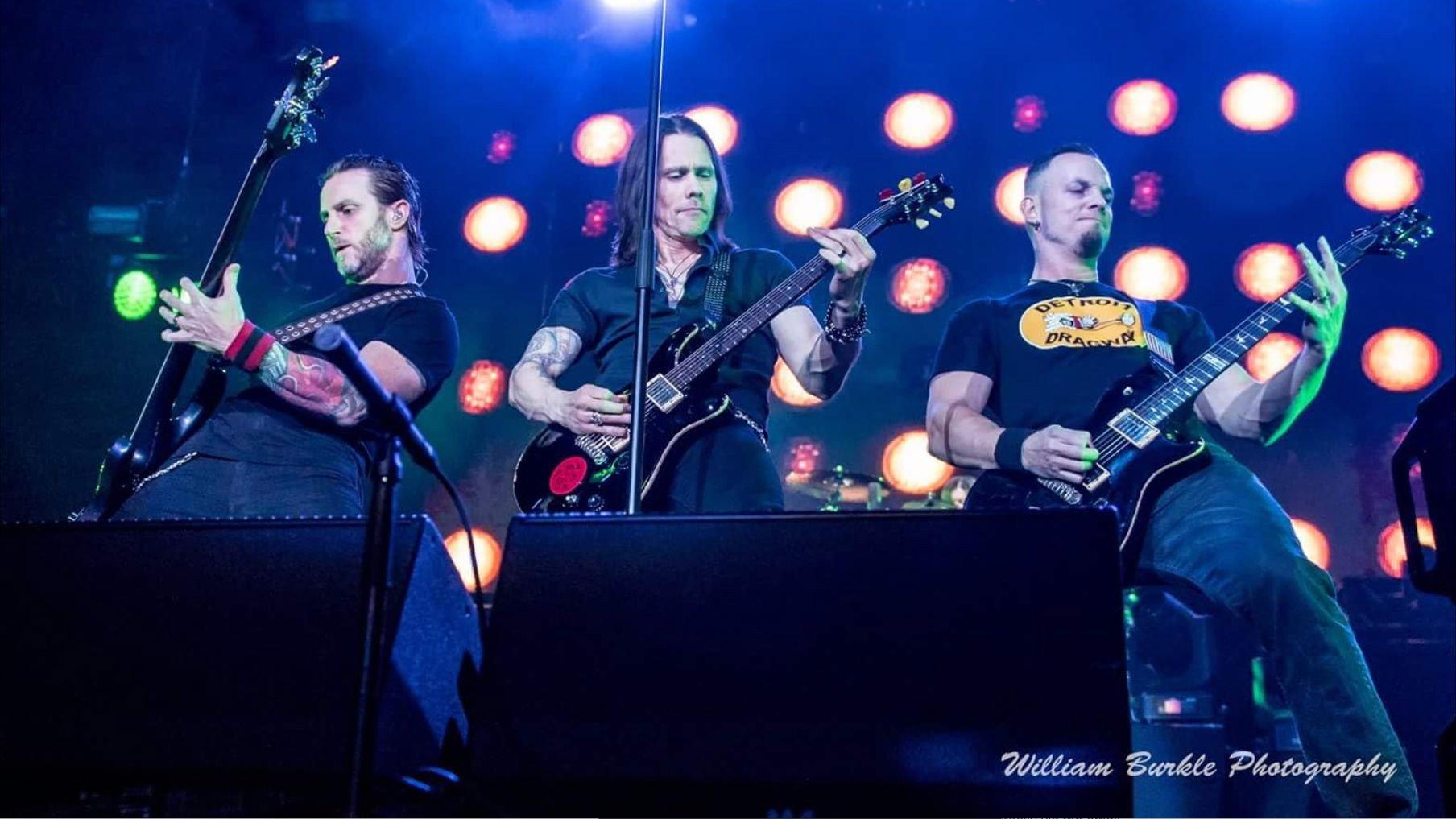 One by One: The Journey of Alter Bridge 2011 movie scene