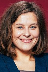 Roberta Reichhardt as Sygeplejerske Ditte in There's No Place Like Home 2023