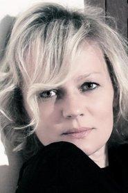Kait Tenison as Bridget in Blackout 2020