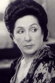 Maruja Más as Doña Tere in La gran fiesta 1986
