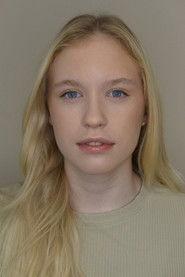 Alva Brynsmo Ramstad as Anna in The Innocents 2021