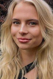Karoline Hamm as Mie in Father of Four: Onkel Sofus Returns 2014
