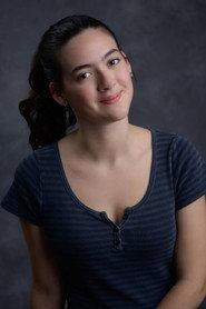 Gali Nussbaum as Holly in Catsat