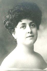 Truly Shattuck as Mrs. May Gilford in The Hottentot 1922