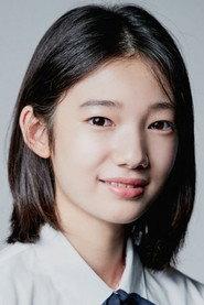 Kim Su-in as Oh dong ja in Rural outcasts 2019