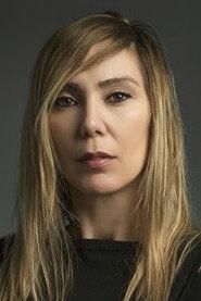 Sibel Gökçe as Canan in O Kul: Hayal Bile Etme 2010