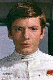 Misha Yershov as Витя Середа in Teens in the Universe 1975