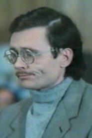 Igor Churikov as браконьер in The Lynx Follows the Path 1982