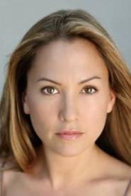 Lara Wickes as Lisa in Survival Island 2002