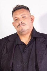 Gui Brum as Feirante in Ilza Needs Tomatoes